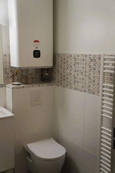Studio Climatise Et Spacieux Situe Pres Des Parcs Vichy Ngoại thất bức ảnh